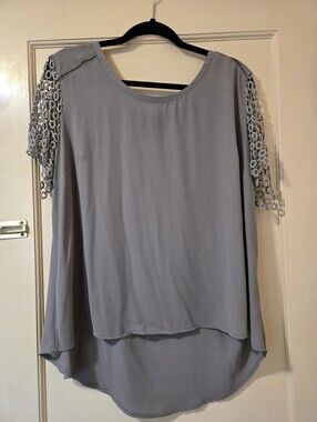 Brixon Ivy Women’s Gray Crochet Sleeve Blouse - Classic Comfort